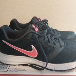 Nike size 10